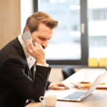 Desk-to-Dinner Habits That Help Busy Professionals Feel Good All Day